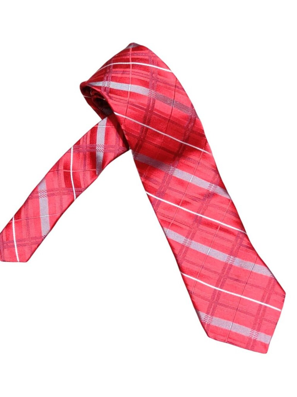 Nicole Miller New York Red Plaid Necktie Preppy Classic Luxury Formal Dress Tie